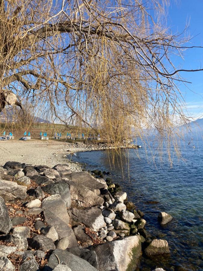Casa Vacanza Sole Lago… Intra Exteriér fotografie